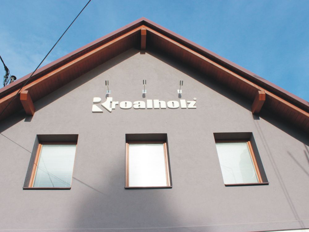 ROALHOLZ - český výrobca nábytku