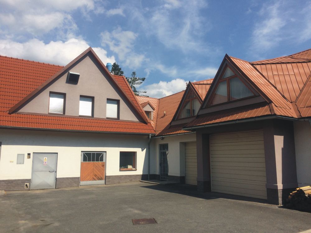 ROALHOLZ - český výrobca nábytku